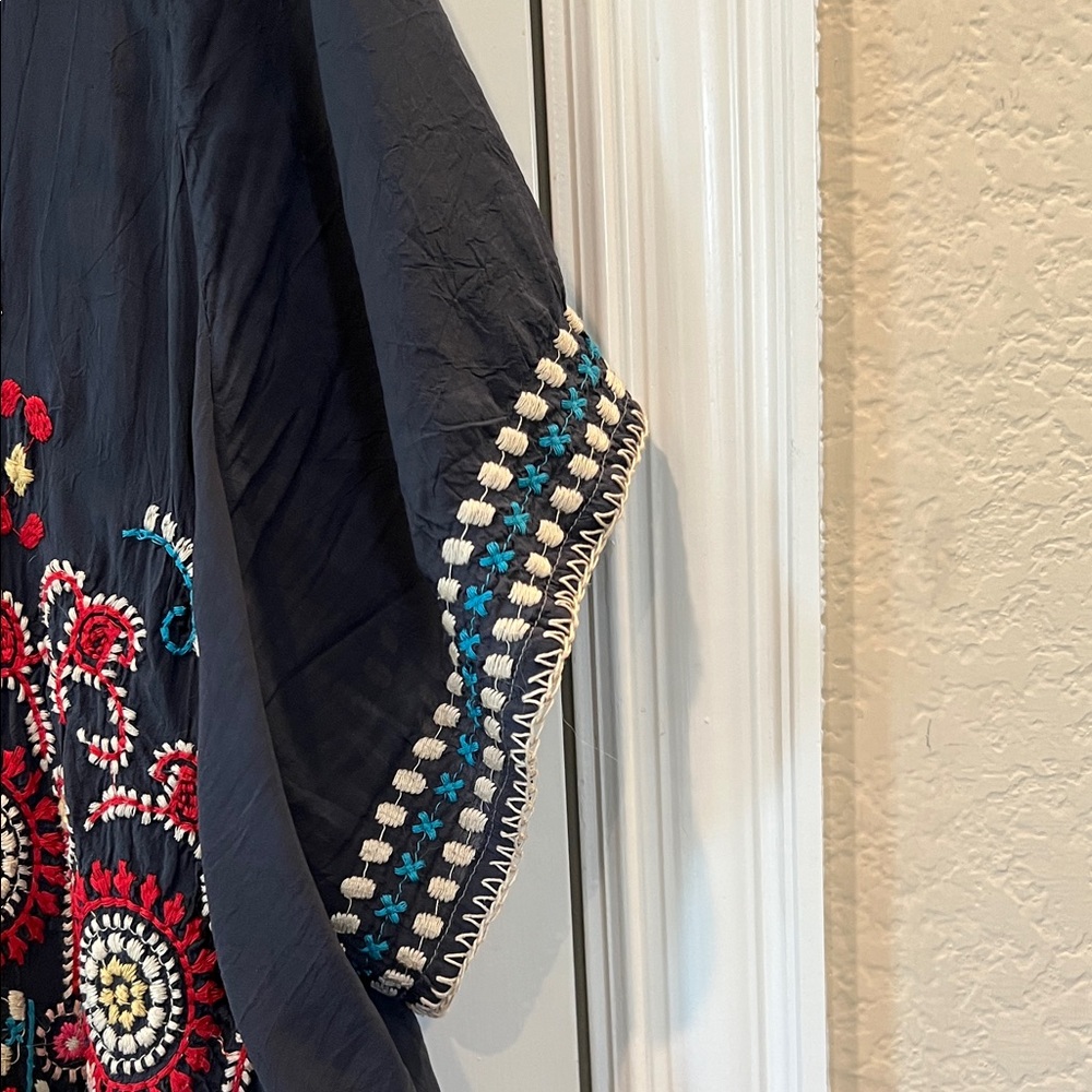 Johnny Was Multicolor Embroidered Blouse - Picture 3 of 6